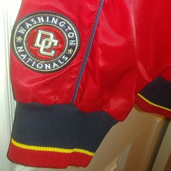 Washington Nationals Jacket - Picture 3 of 4